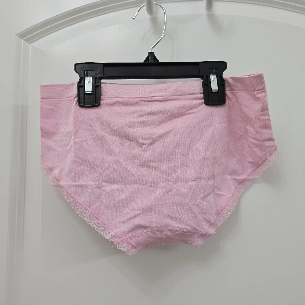 Victoria's Secret panties - Picture 5 of 6